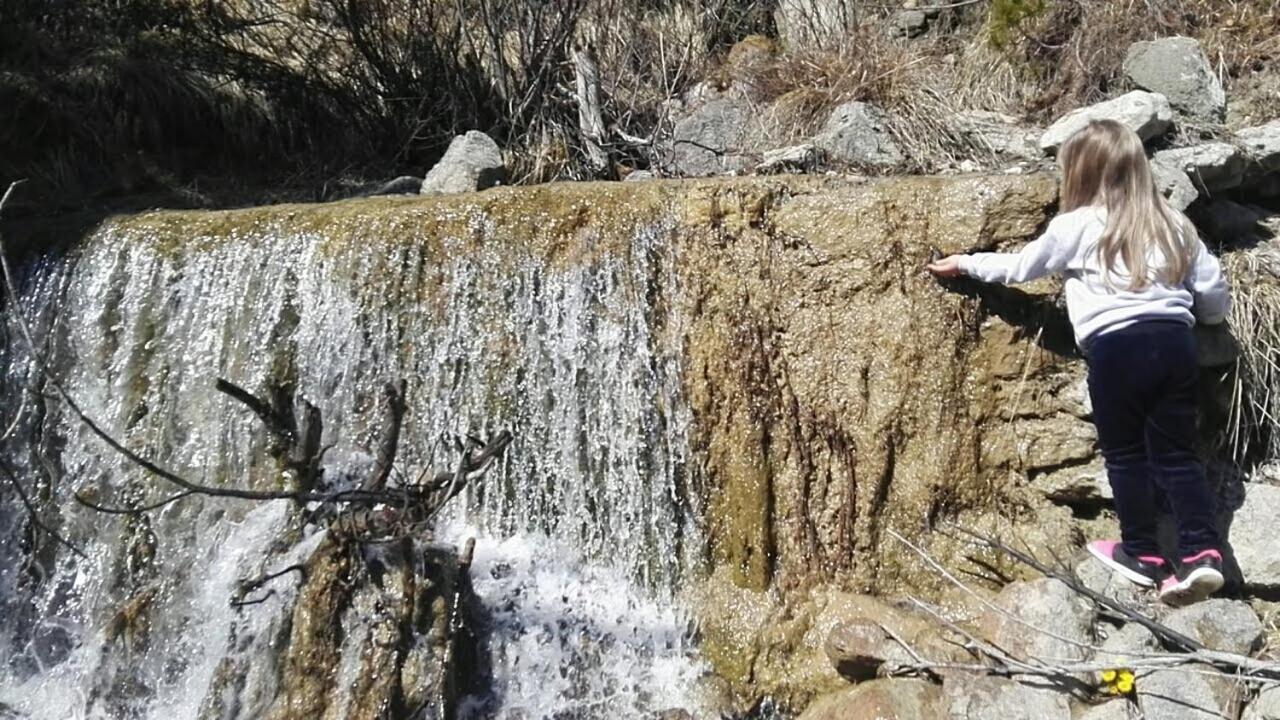 Bujtina E Tomorrit Ξενοδοχείο Ujanik Εξωτερικό φωτογραφία